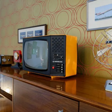 H0f0s Apartment